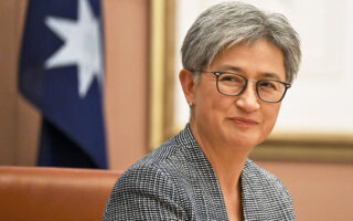 Penny Wong Primeira ministra LGBT e asiatica