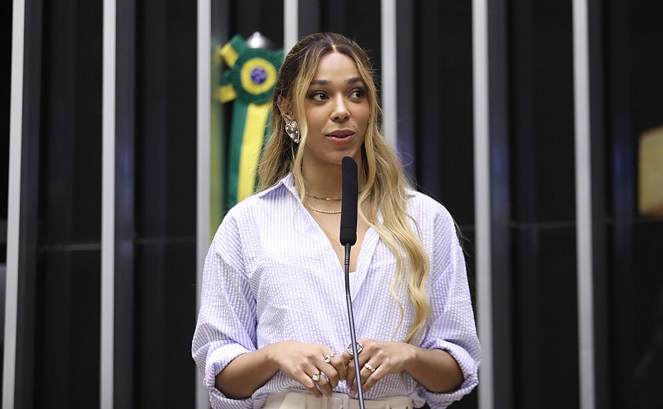debate sobre transfobia na justiça